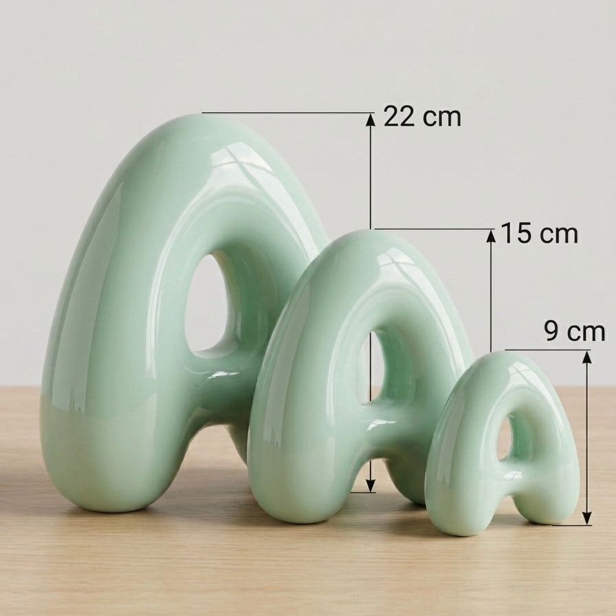 Letra decorativa azul 15cm personalizada para habitación infantil.